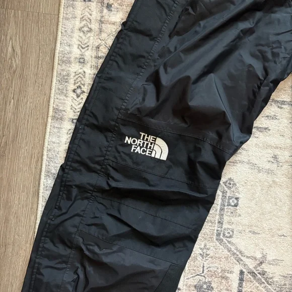 Vintage The North Face Goretex Mountain Light Ski Winter Pants size M in black - Picture 5 of 8